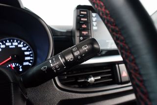 Kia Picanto PICANTO 1.2 80GT LINE AUTOMATICO