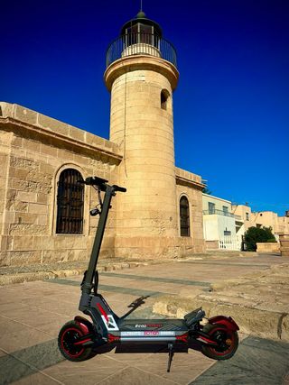 Patinete Eléctrico ECOXTREM M41 TANK