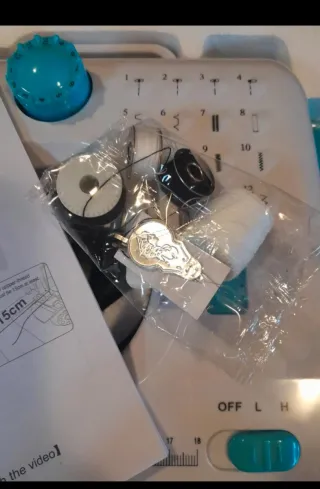 Máquina de coser pequeña