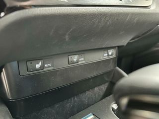 Lexus ES  2.5 300h Premium