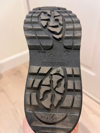 Botas de nieve apreski rosas y plateadas