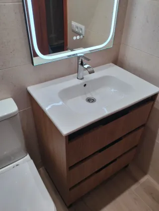 Armario lavabo nuevo