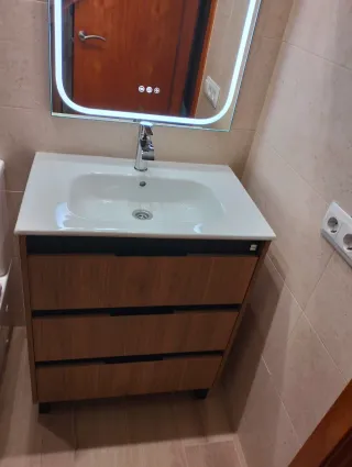 Armario lavabo nuevo