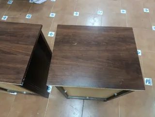 Mesitas de noche de madera