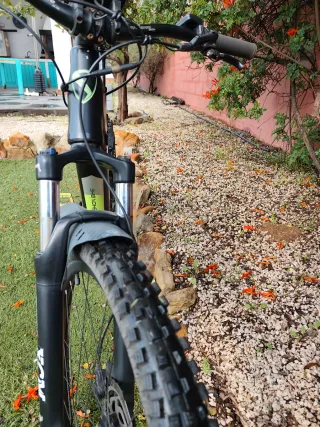 Ebike. eléctrica doble suspensión