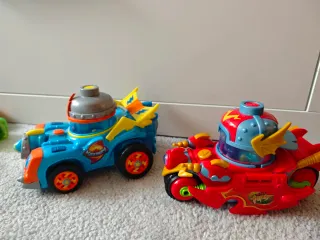 Lote 2 coches Superthings