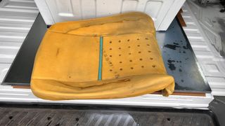 Base asiento doble Sprinter + restos de tapiceria