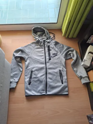 Sudadera deportiva Nike Talla M gris