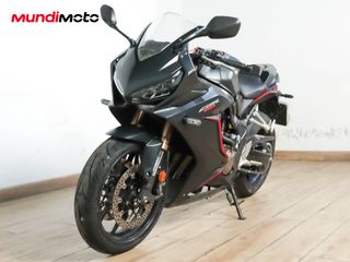 HONDA CBR 650 R