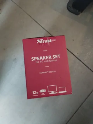 Altavoces Trust USB 12W Nuevos