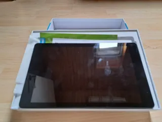 Tablet Medion LIFETAB P10612 Negra