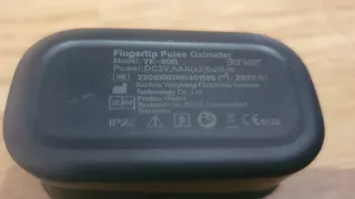 Pulsioxímetro de Dedo Yonker