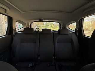 Nissan Qashqai+2 2010