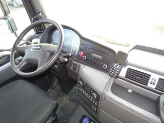 MAN TGM 18 290-CAMIONES GRUA