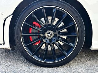 Mercedes-Benz CLA250e / AMG / Techo