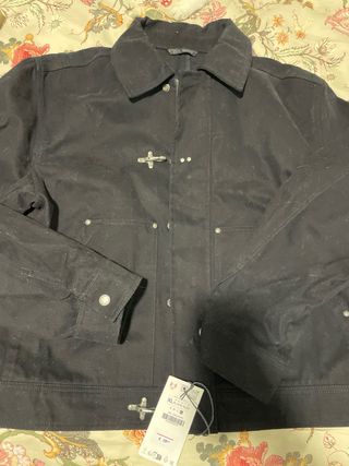Cazadora Zara Alamares Talla XL Negra
