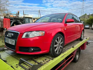 Audi A4 2.0 TFSI 200 CV AVERIADO !