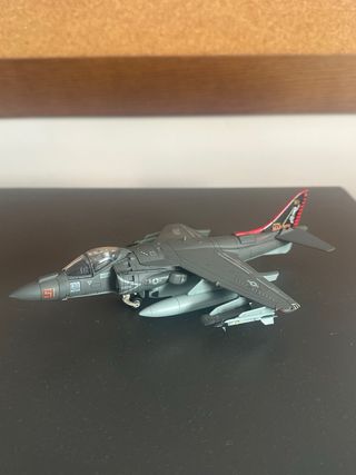 Maqueta Hobby Master AV-8B+ Harrier VMA-311 HA2622