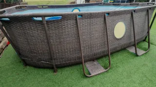 Regalo Piscina Bestway 4x2.5. Entrega en mano