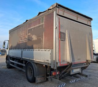 DAF LF 310 Lona Corredera