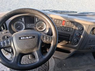 DAF LF 310 Lona Corredera