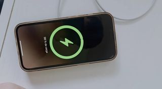 Cargador Inalámbrico Apple