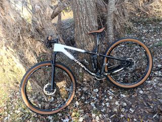 Berria 2023 carbono doble suspension 29 pulgadas