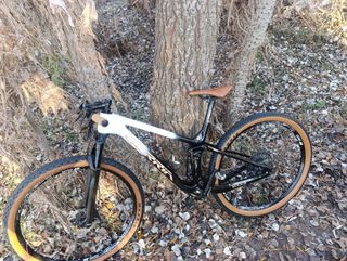 Berria 2023 carbono doble suspension 29 pulgadas