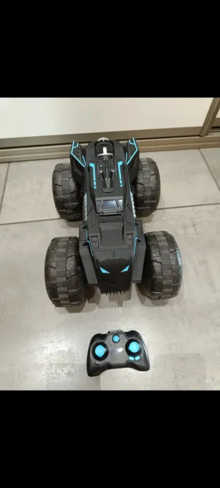 Coche teledirigido Batman Monster Truck