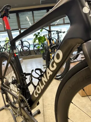 COLNAGO V4RS UAE TEAM TOPE GAMA