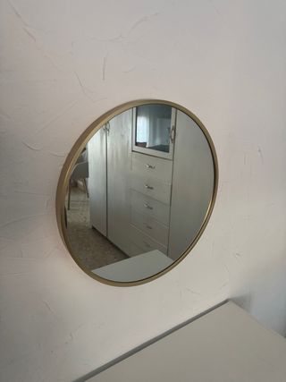 Tocador blanco con taburete