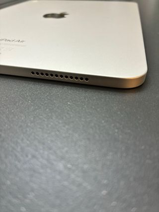 iPad 2022 con muy poco uso - como nuevo