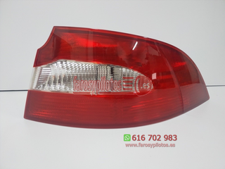 Piloto trasero derecho Skoda Superb año 2008 a 20