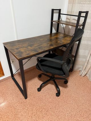 Escritorio y Silla de Oficina
