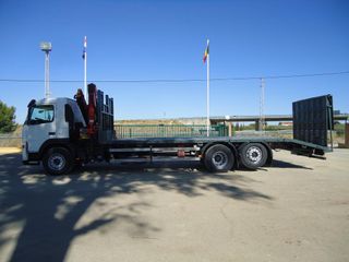 Volvo FM 12.380-CAMIONES PORTAMAQUINARIAS