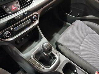 Hyundai i30 1.5 DPI Essence