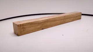 Madera de olivo de primera de 41.5x4.3x4.3