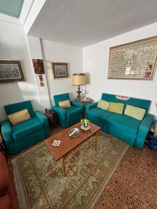 Sofá y 2 sillones de tela