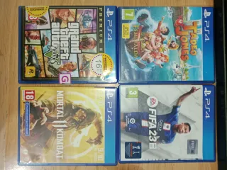 Consola PS4 Slim + 3 Mandos y  todos los cables