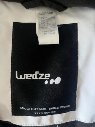 Abrigo Quechua Negro y Rojo Talla XL