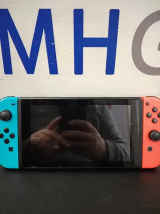Nintendo Switch 32GB Azul Rojo + 1 Año Garantía