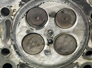 Mercedes-benz 116471 r6420163901 culata clase 3.0