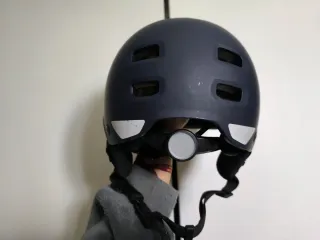 Casco Btwin Azul Oscuro