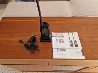 Emisora Aeronáutica ICOM IC-A25CE