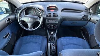 Peugeot 206 2002
