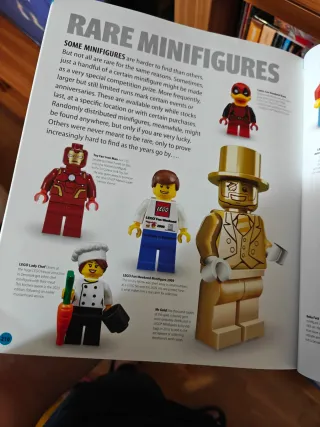 LEGO® Minifigure A Visual History New Edition: ...