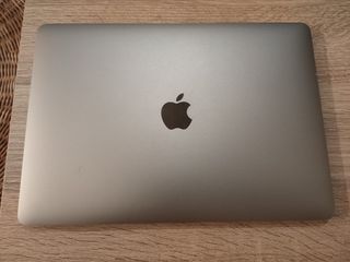 MACBOOK PRO 2018 I7/16/256