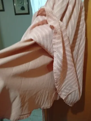 Vestido blanco y rosa