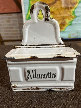 Caja antigua para cerillas esmaltada