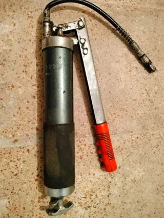 Pistola de engrase manual